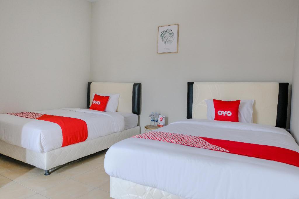 Джембер: Capital O 1475 Oemah Jawa Family Residence