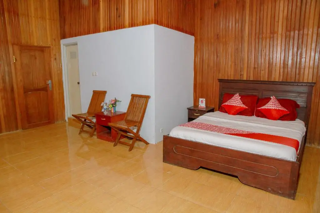 Палу: OYO 1278 Wina Beach Hotel