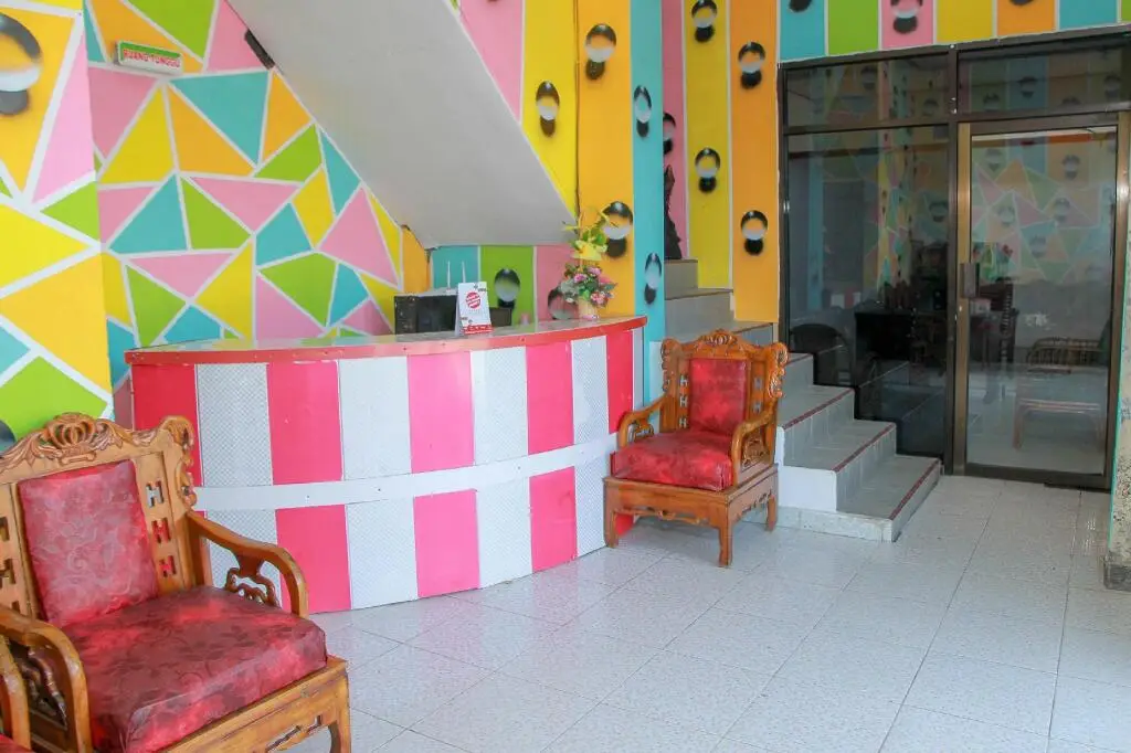 Палу: OYO 1278 Wina Beach Hotel
