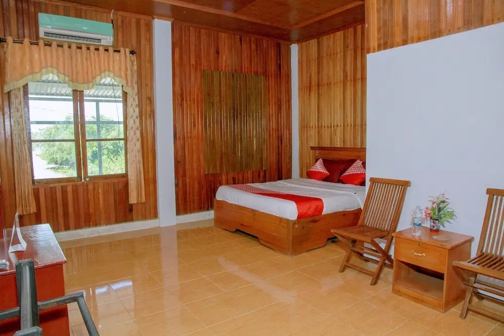 Палу: OYO 1278 Wina Beach Hotel