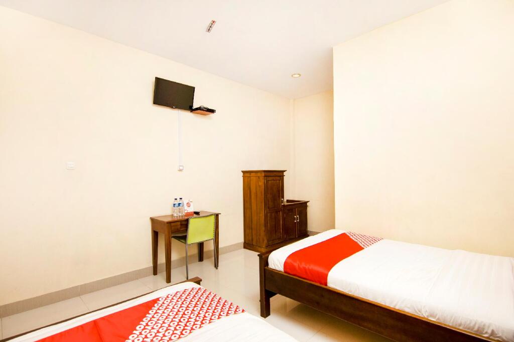 Озеро Тоба: OYO 1488 Prima Hotel