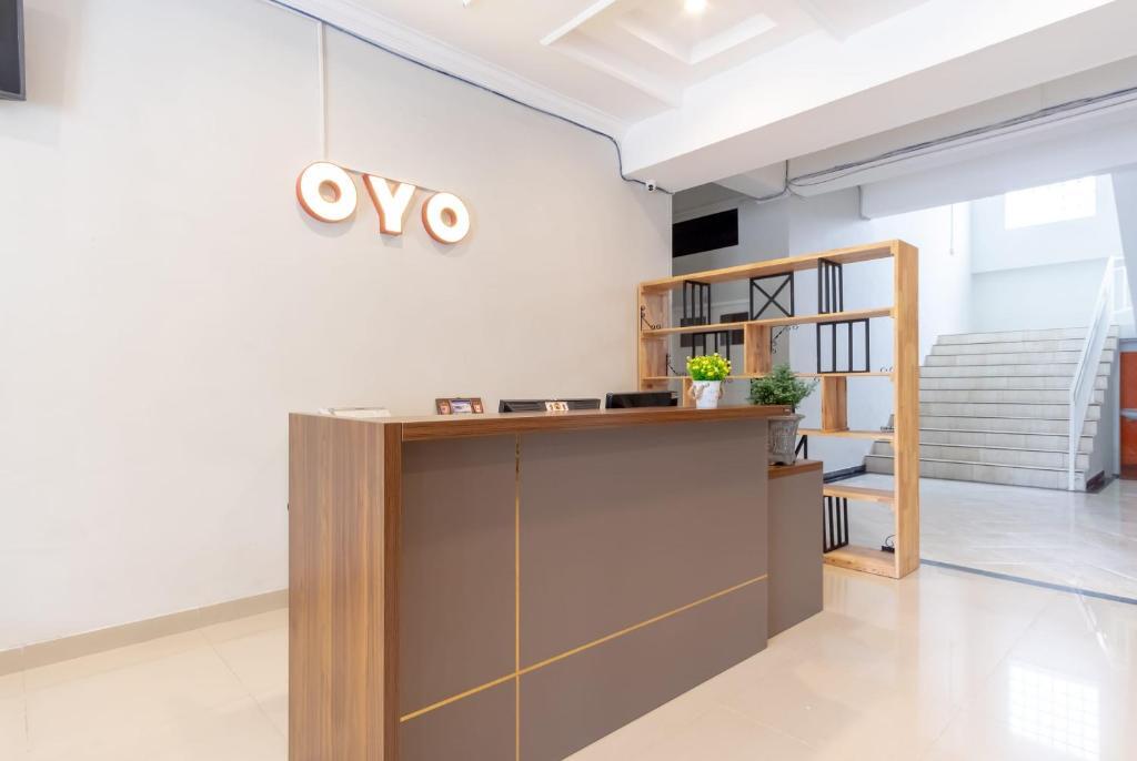 Медан: OYO 1400 Barat Residence Syariah