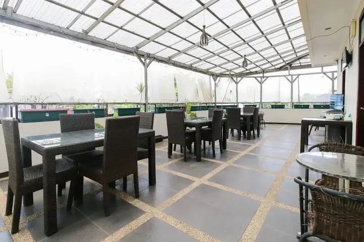 Бандунг: Airy Eco Regol Moh Toha 42 Bandung