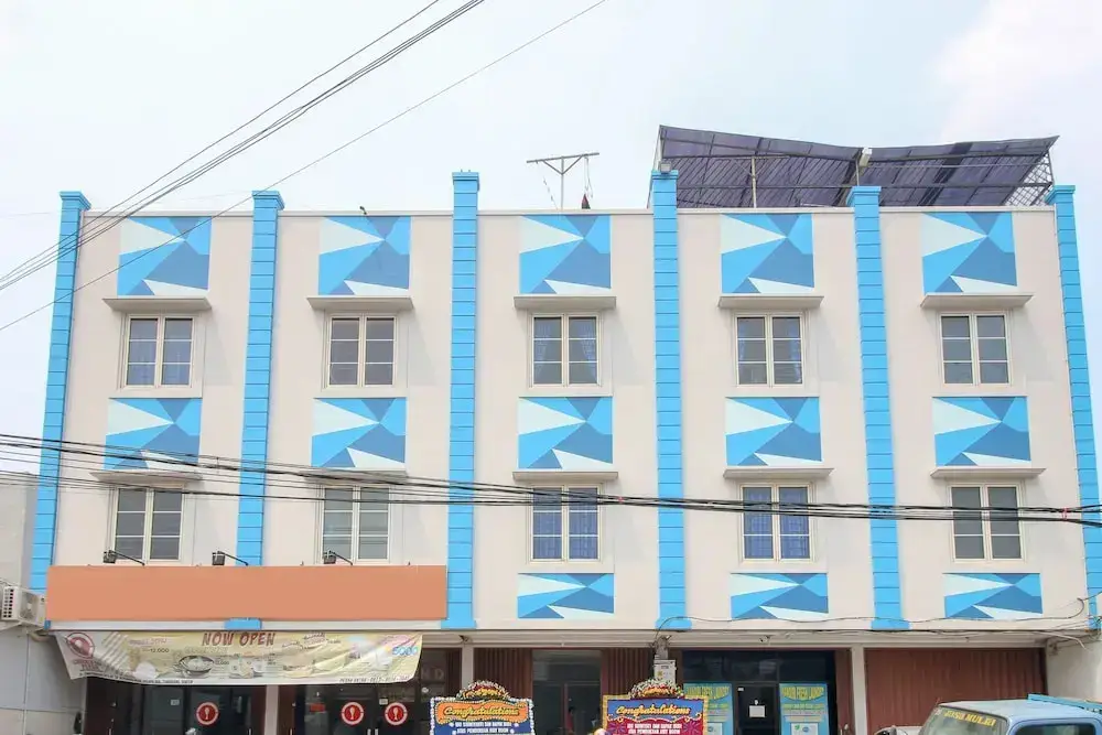 Airy Karawaci Empu Barada Raya 51 Tangerang — фото 1