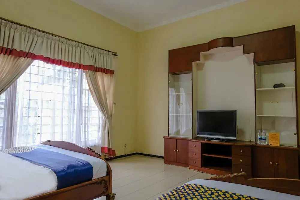 Бату: SPOT ON 1767 Villa Anggur Panderman
