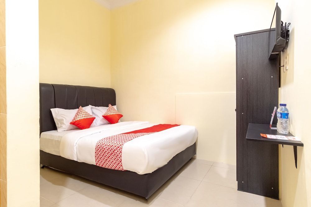 Медан: Oyo 1505 Studio 10 Home Stay