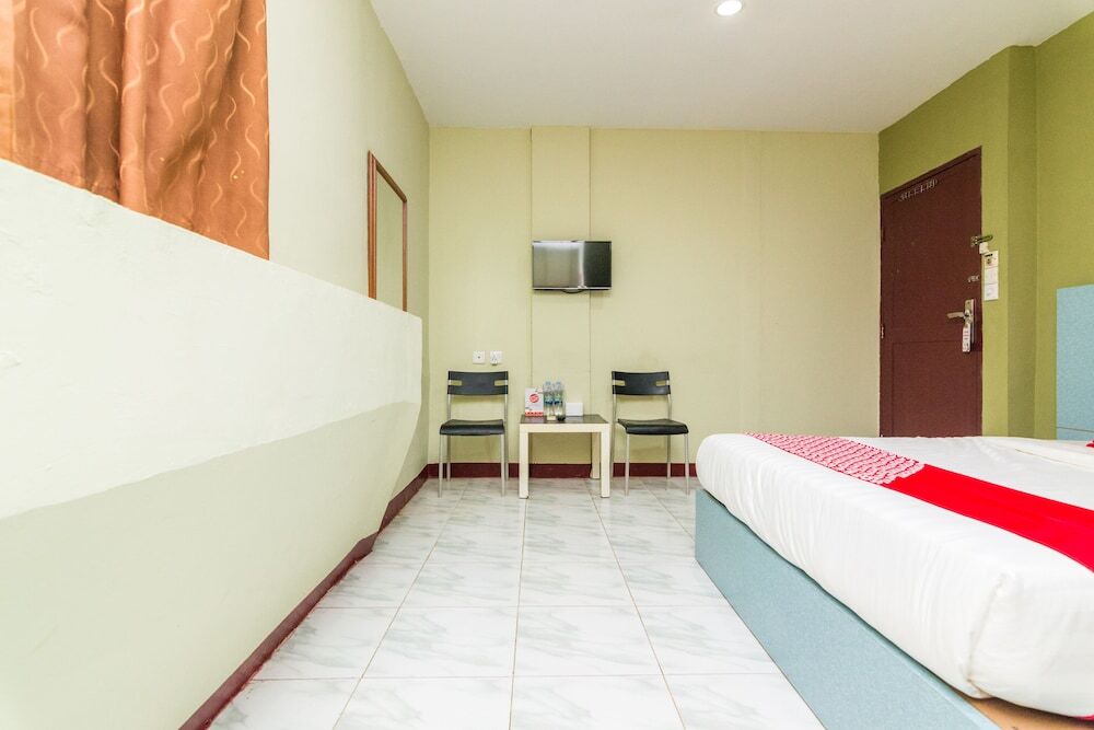 Батам: Oyo 1703 Terang Bintang Hotel