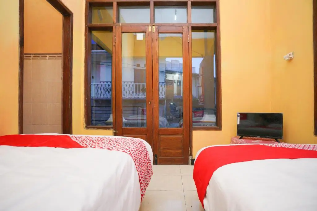 Надисари: OYO 1967 Canaya Homestay
