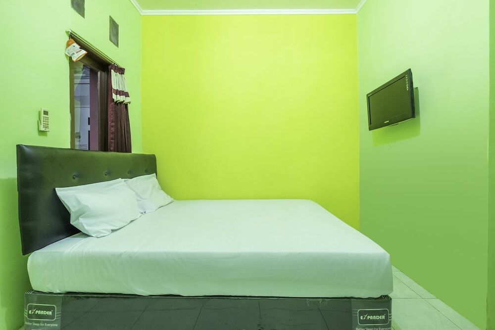 Чиребон: Spot On 1708 Homestay Anyelir Syariah