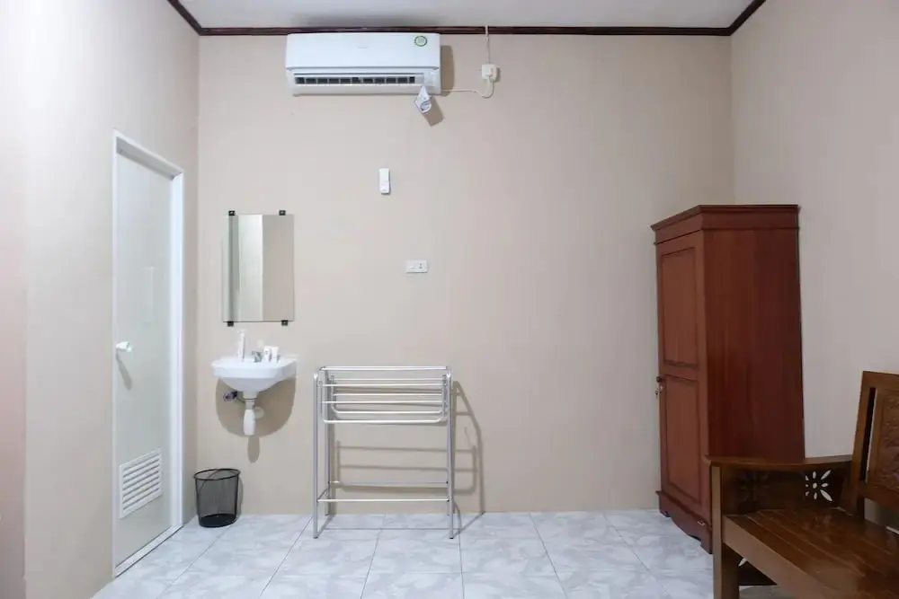 Белитунг: OYO 1851 Homestay Joss