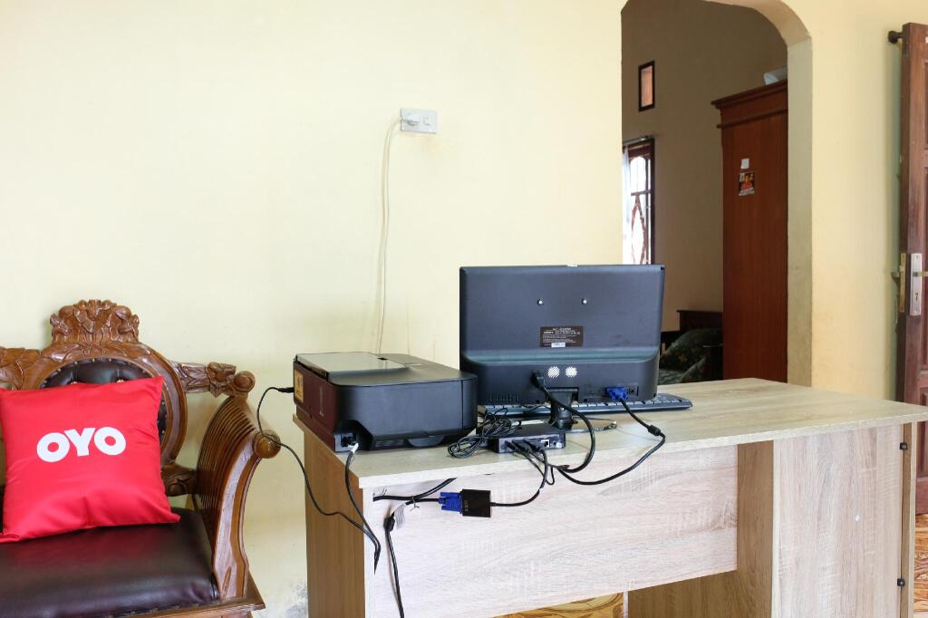 Белитунг: OYO 1851 Homestay Joss