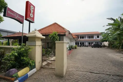 OYO 2003 Female Guest House — фото 1