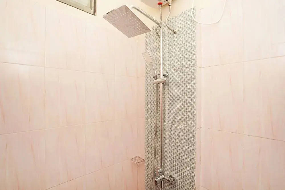 Сурабая: OYO Living 1743 Anie Residence