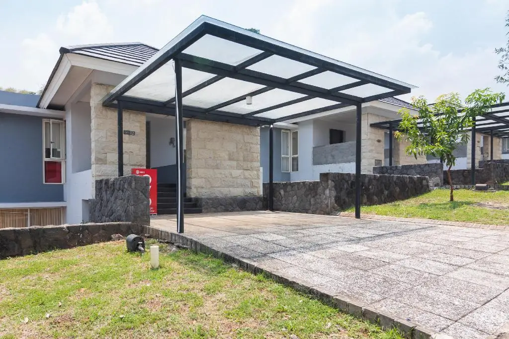 OYO 2001 Taman Dayu Villa Golf View — фото 1
