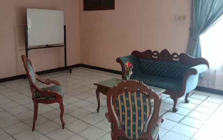 Суракарта: OYO 1751 Hotel Trihadhi