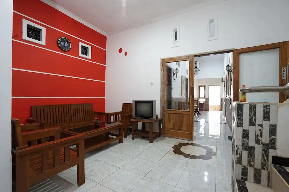 Гарут: OYO 2021 Wisma Vandera Syariah