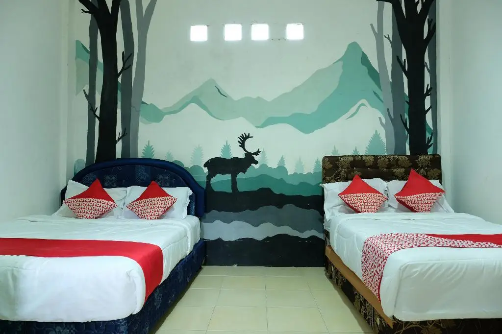 Белитунг: OYO 1853 Guest House D'makmoer
