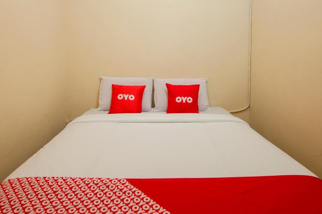 Озеро Тоба: OYO 2045 Hotel 211