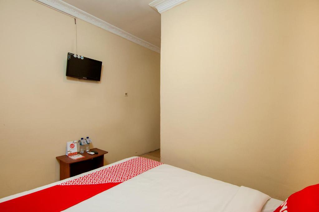 Озеро Тоба: OYO 2045 Hotel 211