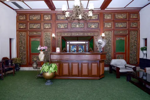 SUPER OYO Capital O 1644 Hotel Griya Kencana — фото 1
