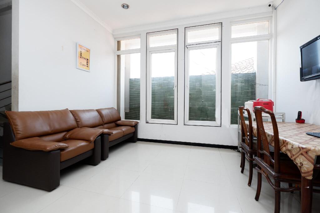 Семаранг: SPOT ON 1800 Ed Ed Residence