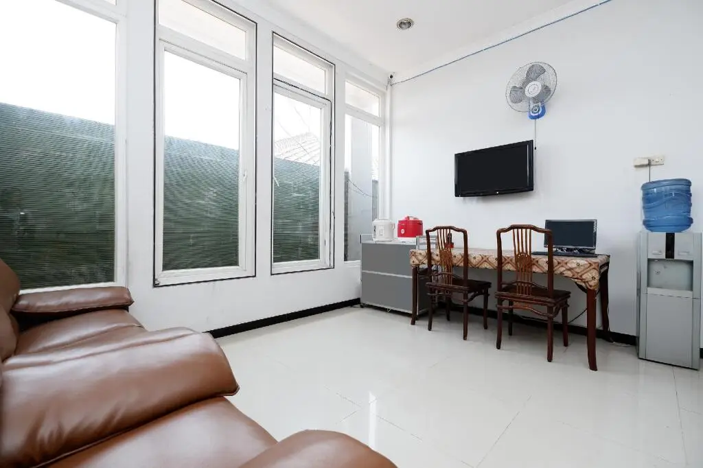 Семаранг: SPOT ON 1800 Ed Ed Residence