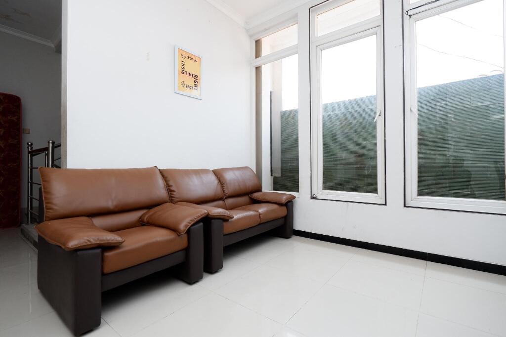 Семаранг: SPOT ON 1800 Ed Ed Residence