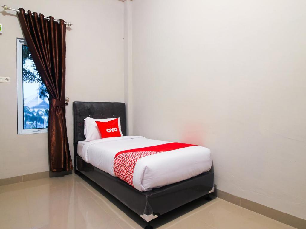 Пеканбару: OYO 1653 Fajar Residence