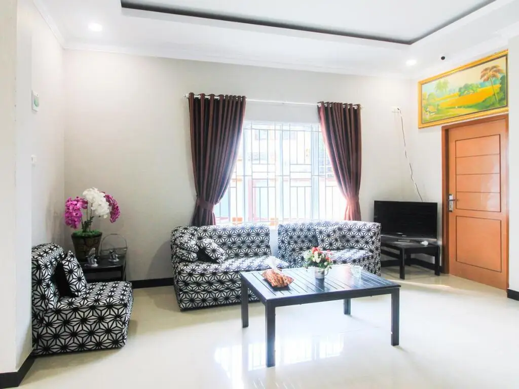 Пеканбару: OYO 1653 Fajar Residence