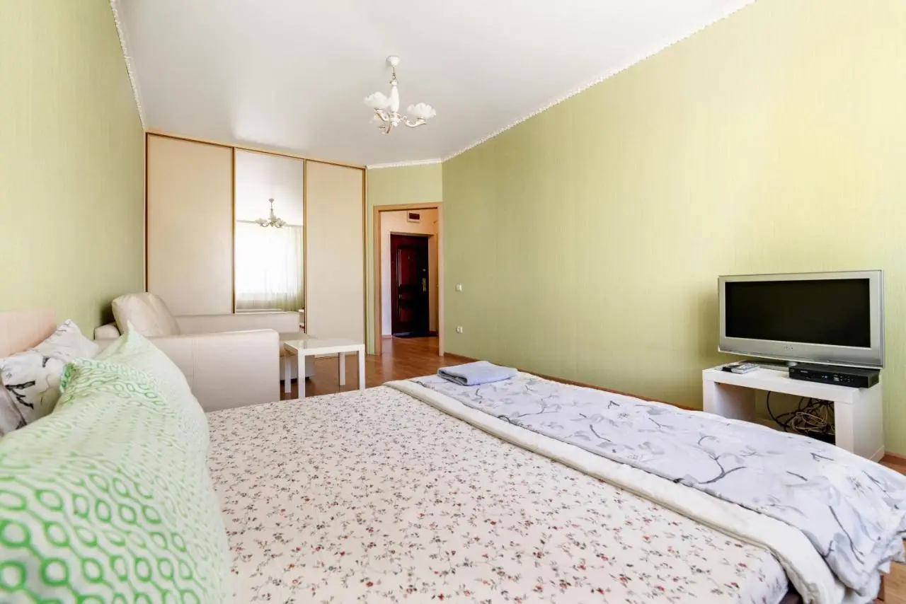 Краснодар: Apartments near Panorama 18/1