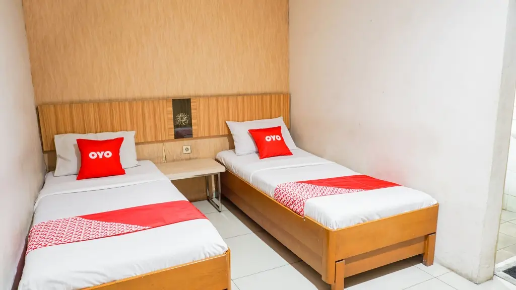 Бандунг: OYO 2085 Chrysanta Hotel