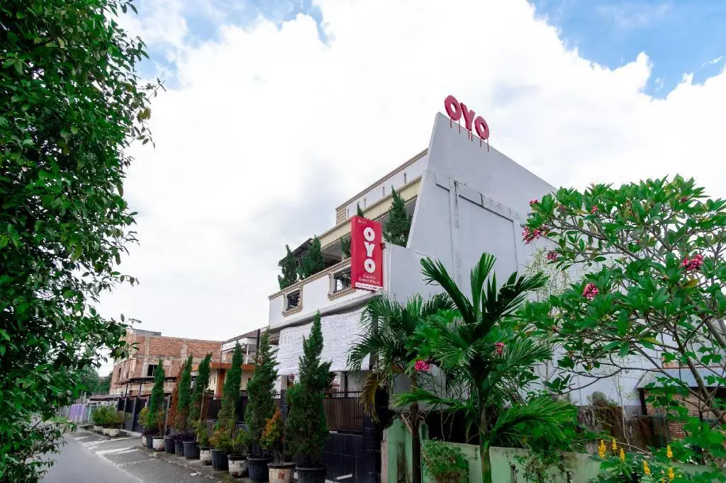 Медан: OYO 1371 Carofin Guest House