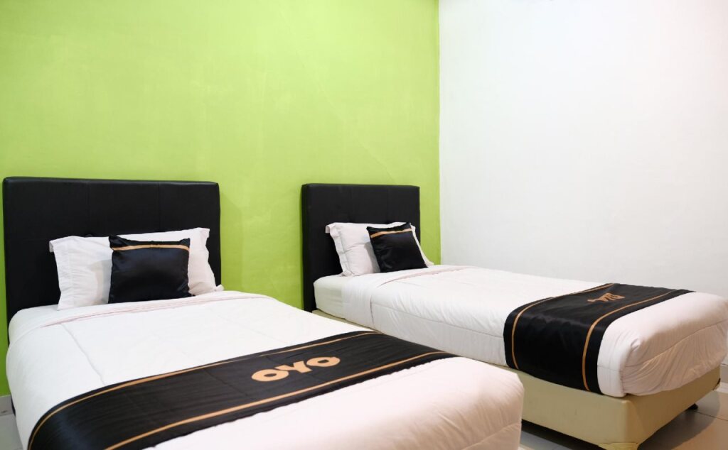 Белитунг: Central City Hotel