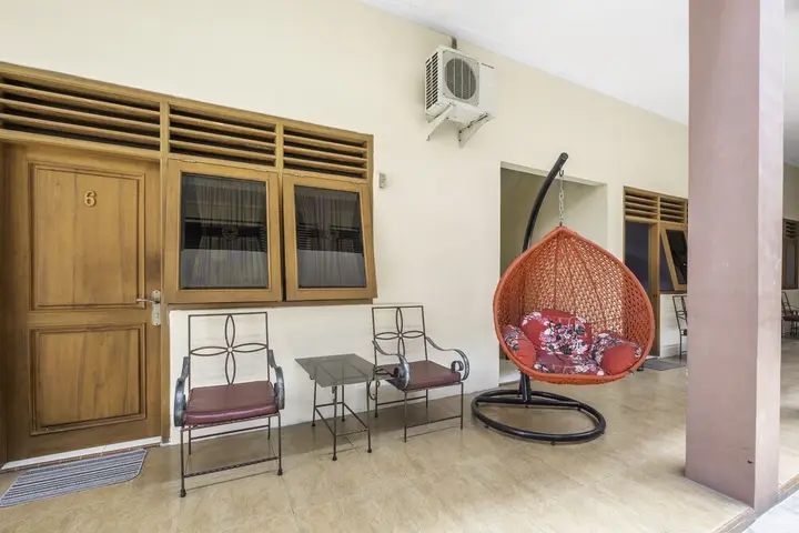 Чиребон: OYO 2121 Pondok Nazwa