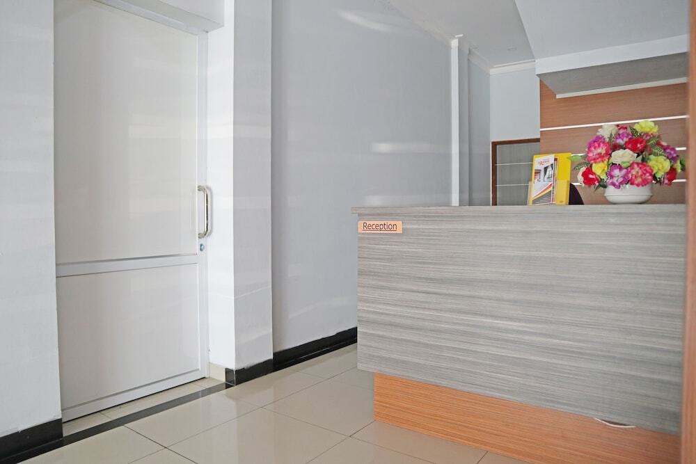 Букиттинги: OYO 1572 Orange Residence Syariah