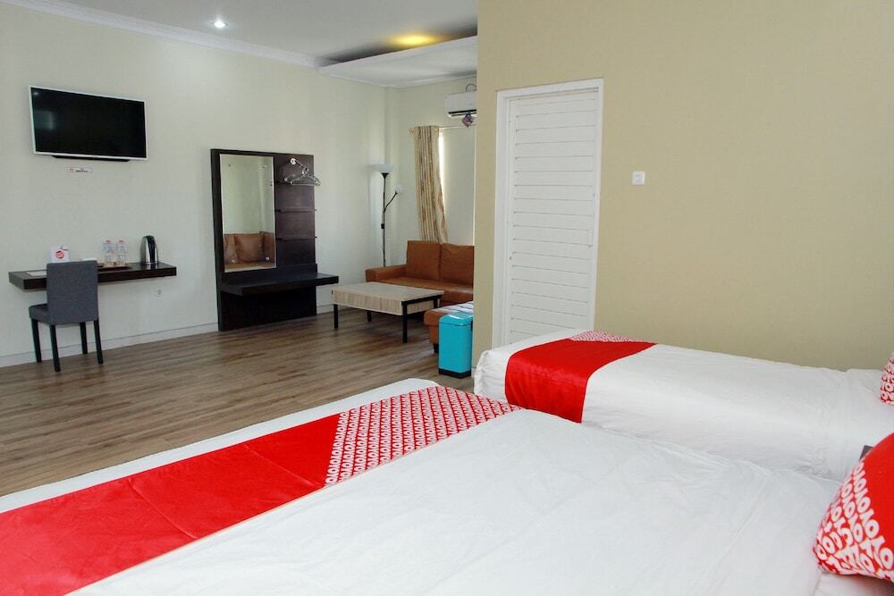 Палу: Oyo 1559 Pondok Garuda Guest House