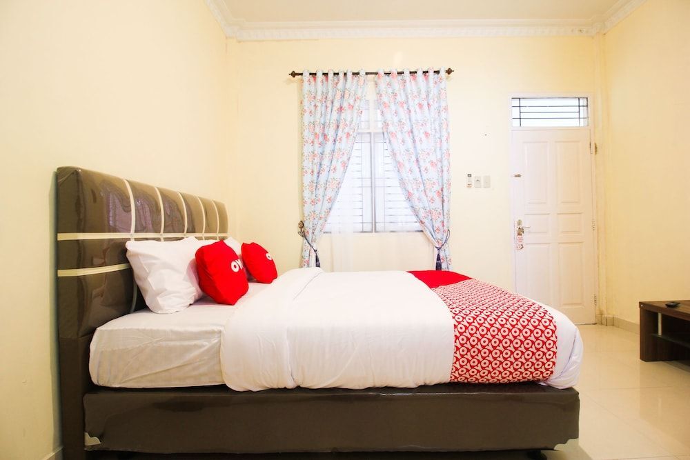 Пеканбару: OYO 2138 Tiaz Homestay