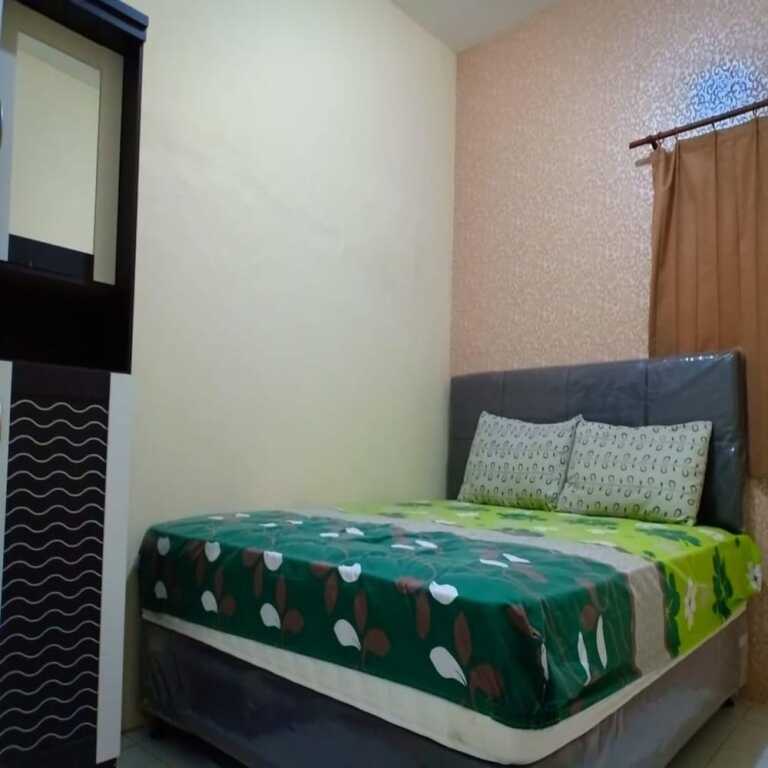 Бату: Nina King Homestay