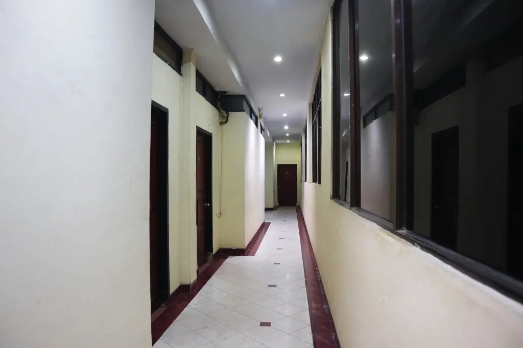 Проболинго: OYO 2004 Penginapan Bidara Syariah