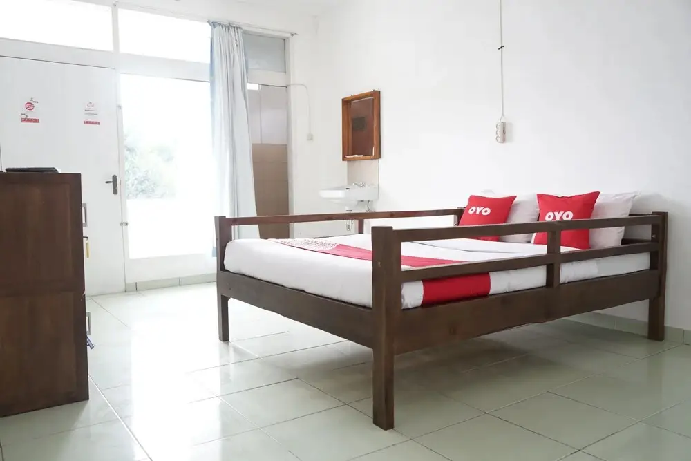Лембанг: OYO 2048 Hotel Cahya Panorama