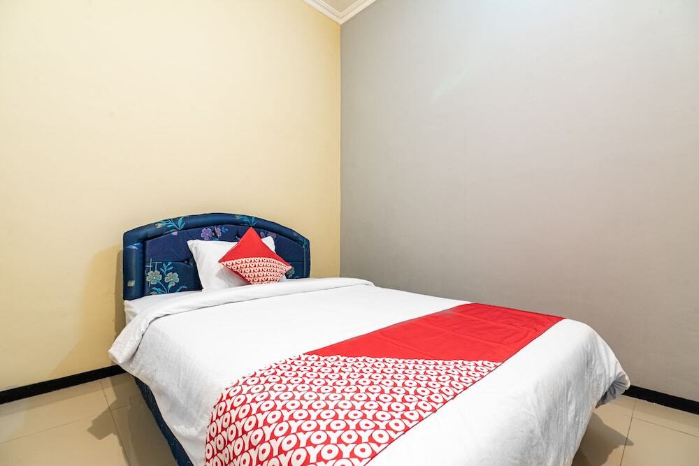 Моджокерто: OYO 1560 Griya Amin