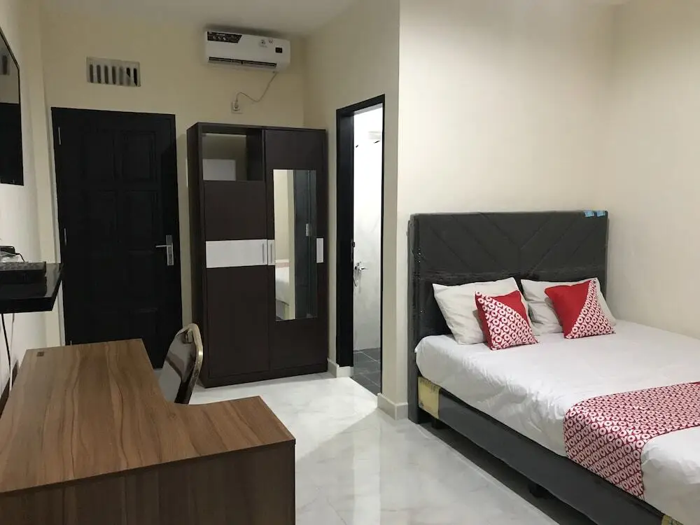 Манадо: OYO 2129 Toar House Manado