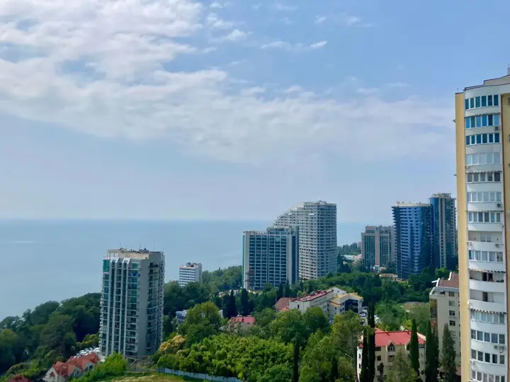 Сочи: Апартаменты У моря на Приморье
