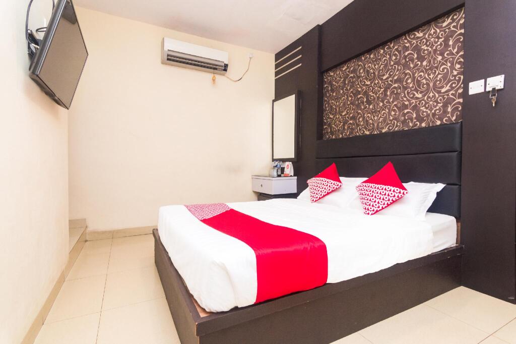 Батам: OYO 1581 Hotel Grand Palace