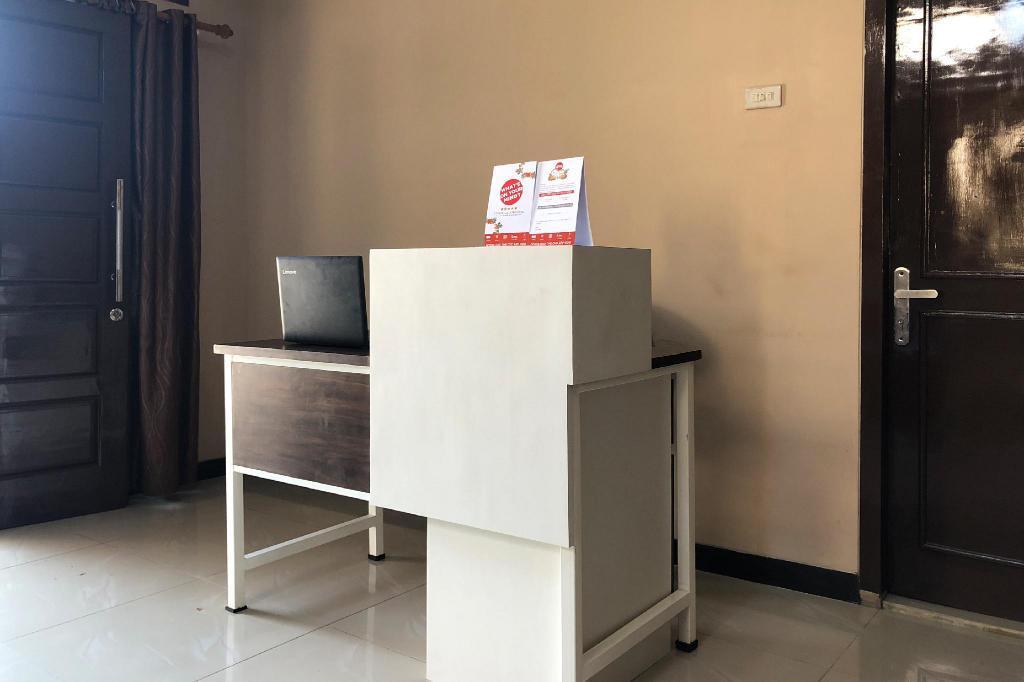 Бандар-Лампунг: OYO 1547 Wisma Ray Syariah