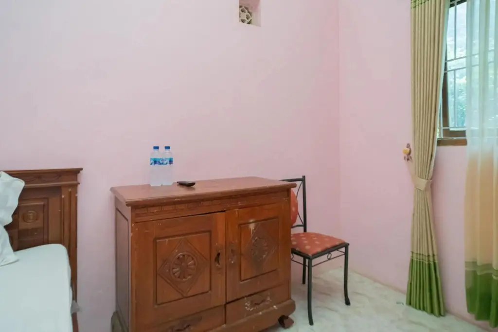 Бату: OYO 1689 Sumber Urip Family Homestay Syariah