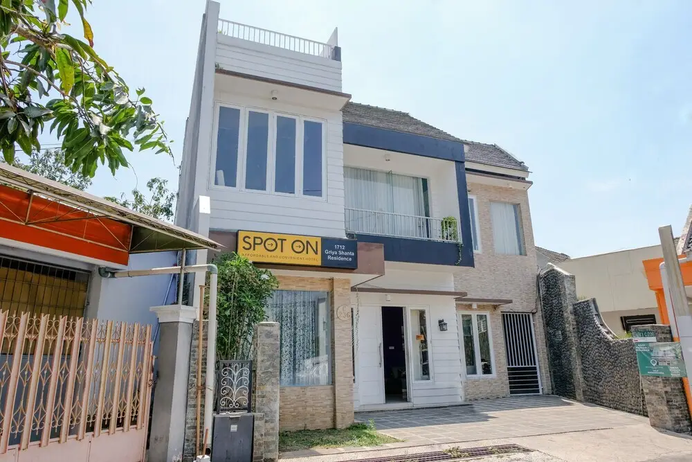 Маланг: SPOT ON 1712 Griya Shanta Residence