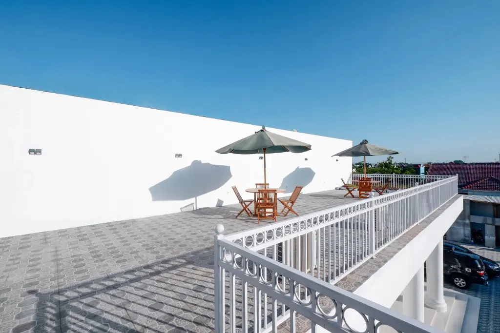 Караганьяр: Capital O 1888 Griya RW Family Guest House