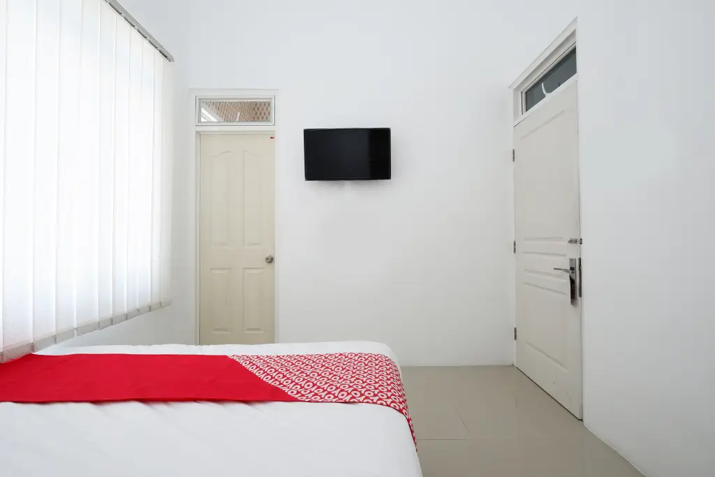 Караганьяр: Capital O 1888 Griya RW Family Guest House