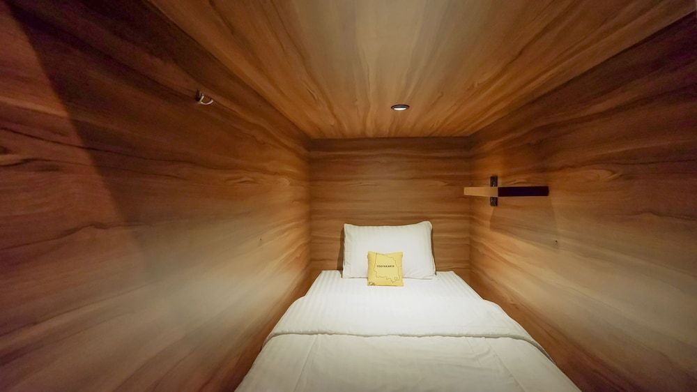 Кута: Fello Bnb Hostel Kuta - Adults Only